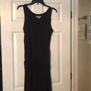 Old Navy black maternity maxi dress - SMALL